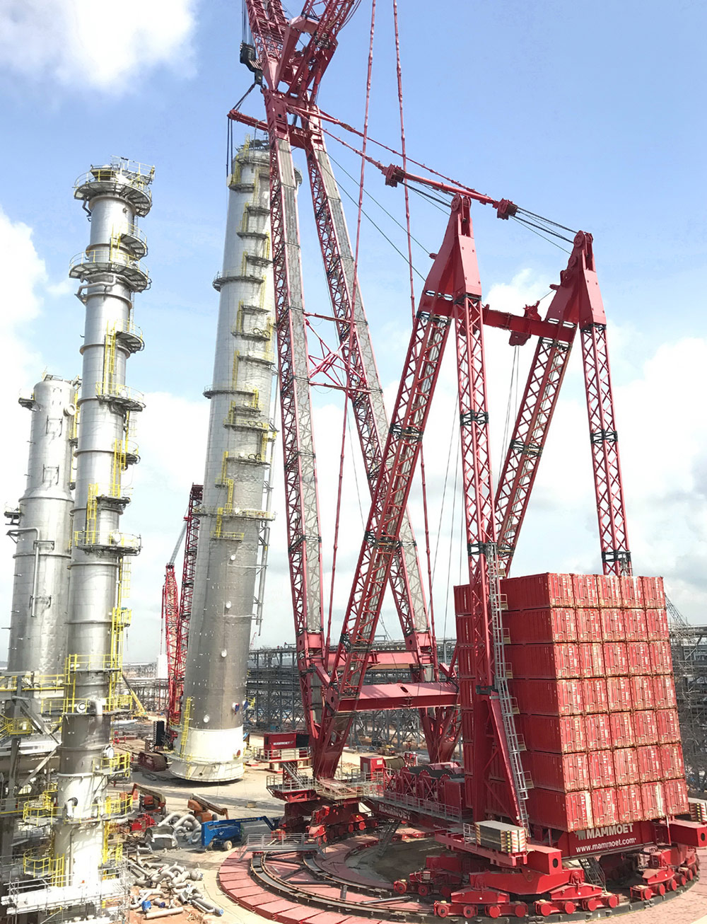 2.“2000t110m门式液压提升装置”及吊装技术应用于气化装置框架内大型设备吊装 (2).JPG